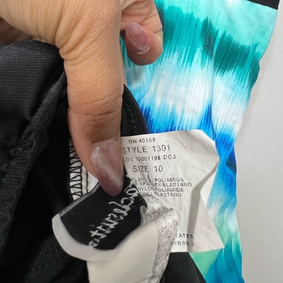 Miraclesuit Blue and Green One Piece Size 10 - Picture 4 of 4